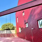 公寓 2-room By Telliskivi & Old Town, Free Private Parking 塔林