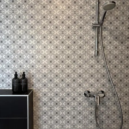 2-room By Telliskivi & Old Town, Free Private Parking تالين