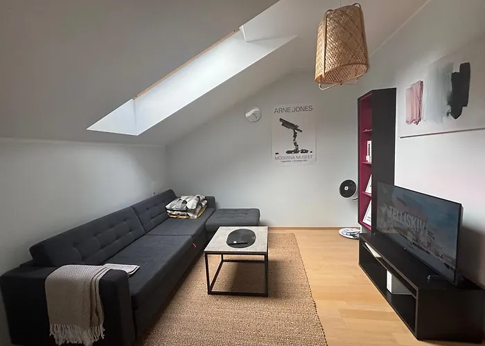 2-room By Telliskivi & Old Town, Free Private Parking Διαμέρισμα Ταλίν