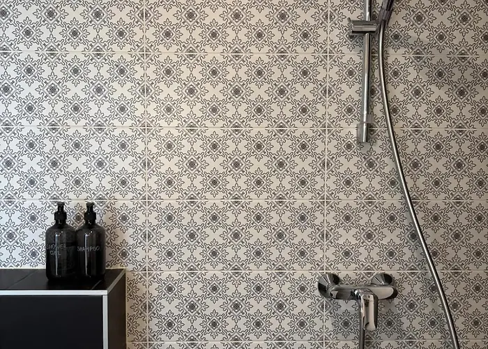 2-room By Telliskivi & Old Town, Free Private Parking Ταλίν