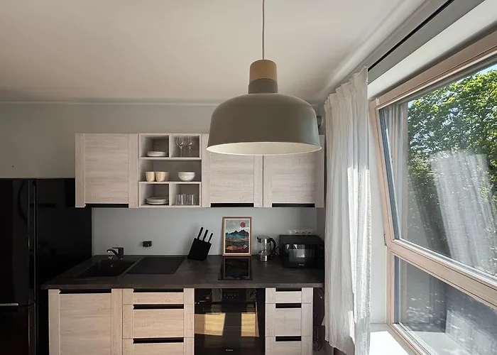 2-room By Telliskivi & Old Town, Free Private Parking Daire Tallinn