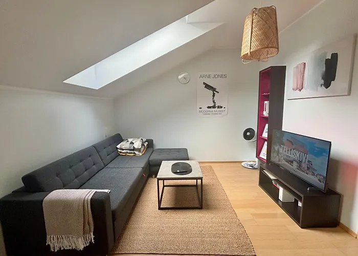 2-room By Telliskivi & Old Town, Free Private Parking *