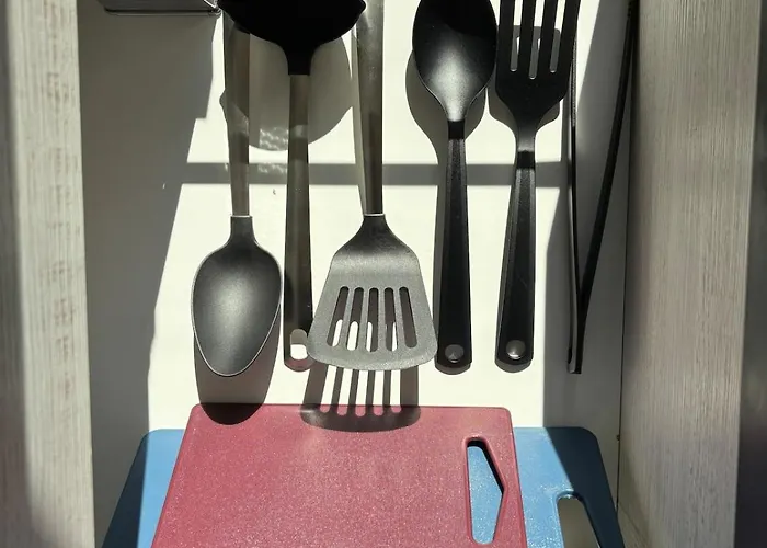 2-room By Telliskivi & Old Town, Free Private Parking * Ταλίν