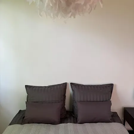 2-room By Telliskivi & Old Town, Free Private Parking Apartment
