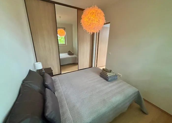 2-room By Telliskivi & Old Town, Free Private Parking Apartment *